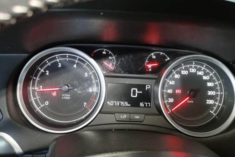 Used Peugeot 408 2016 1.6T Automatic Luxury Edition Instrument Cluster