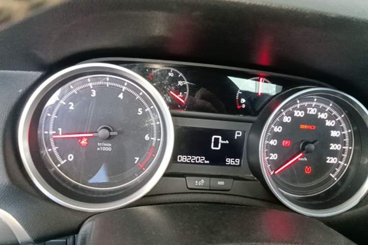 Used Peugeot 408 2016 1.6T Automatic Luxury Edition Instrument Cluster