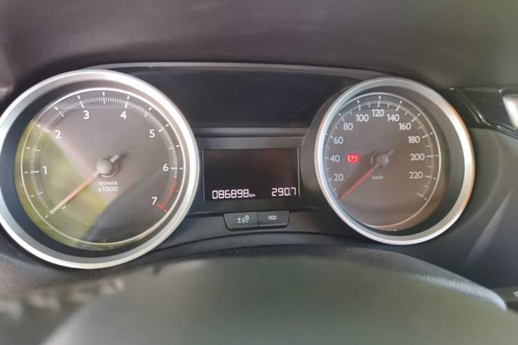 Used Peugeot 408 2016 1.6T Automatic Luxury Edition Instrument Cluster
