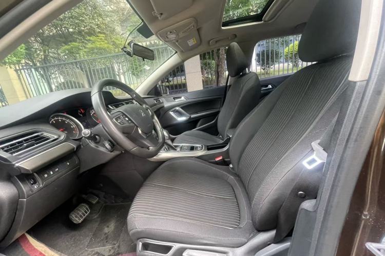 Used Peugeot 408 2016 1.6T Automatic Luxury Edition Interior 1