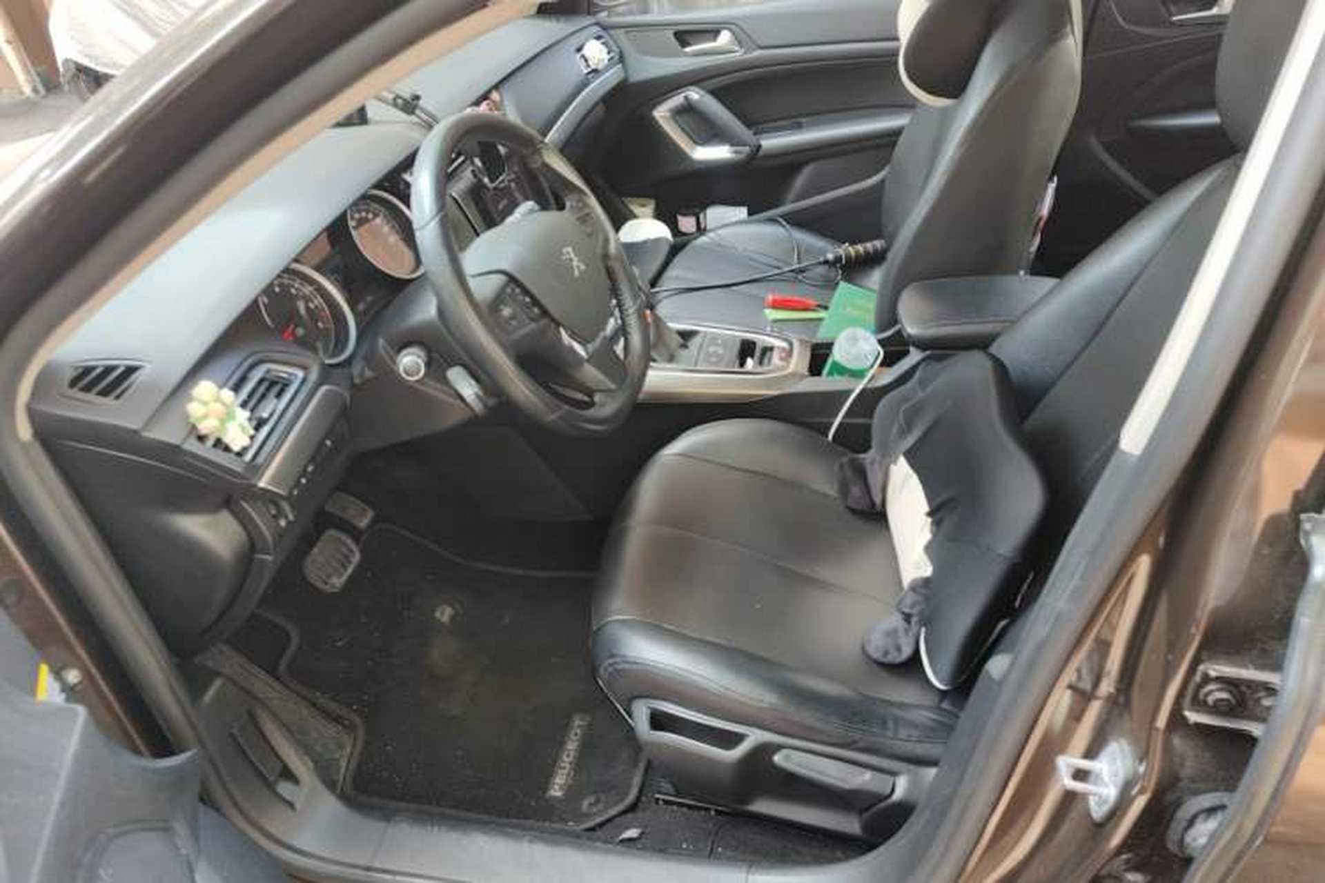 Used Peugeot 408 2016 1.6T Automatic Luxury Edition Left Front Seat