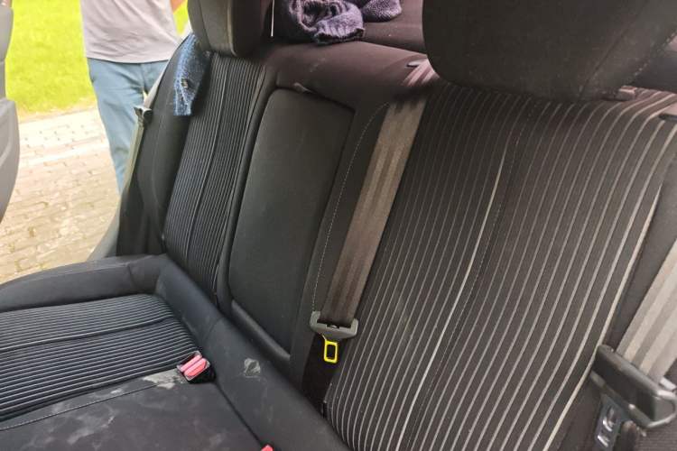 Used Peugeot 408 2016 1.6T Automatic Luxury Edition Left Rear Seat