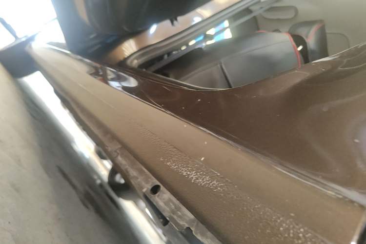 Used Peugeot 408 2016 1.6T Automatic Luxury Edition Left Side Sill