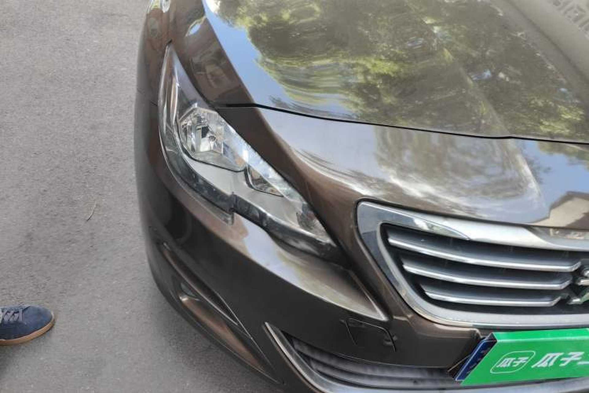 Used Peugeot 408 2016 1.6T Automatic Luxury Edition Right Front Headlight