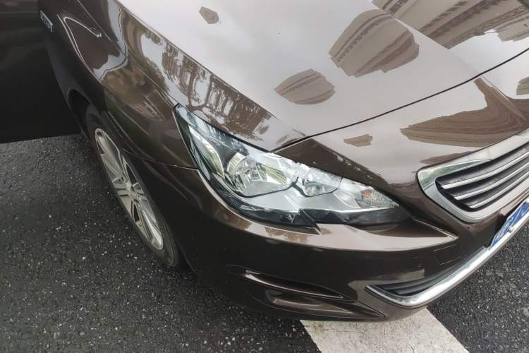 Used Peugeot 408 2016 1.6T Automatic Luxury Edition Right Front Headlight