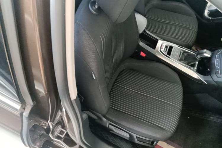 Used Peugeot 408 2016 1.6T Automatic Luxury Edition Right Front Seat