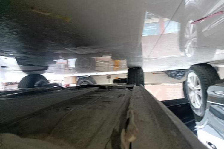 Used Peugeot 408 2016 1.6T Automatic Luxury Edition Right Side Sill