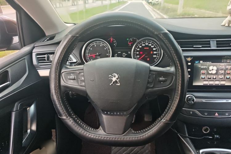Used Peugeot 408 2016 1.6T Automatic Luxury Edition Steering Wheel