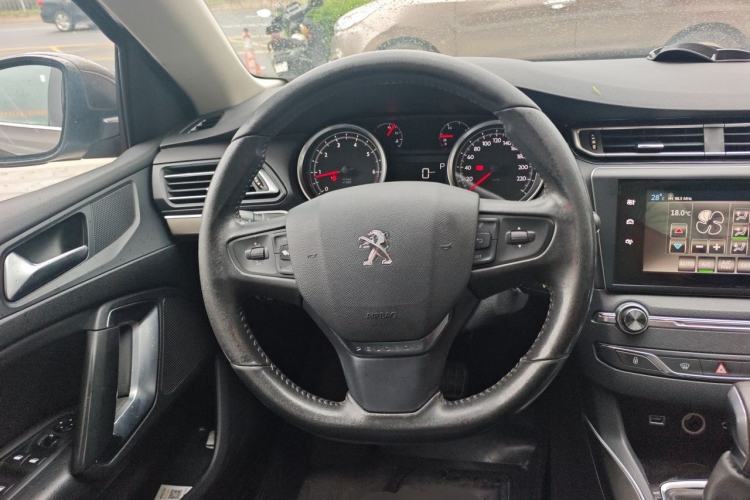 Used Peugeot 408 2016 1.6T Automatic Luxury Edition Steering Wheel