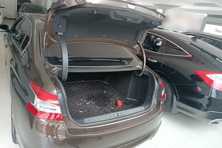 Used Peugeot 408 2016 1.6T Automatic Luxury Edition Trunk