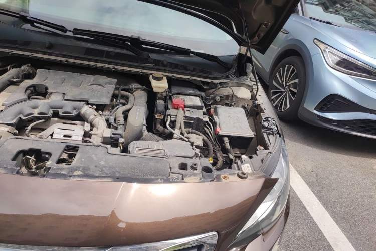 Used Peugeot 408 2016 1.6T Automatic Luxury Edition Engine Bay Left