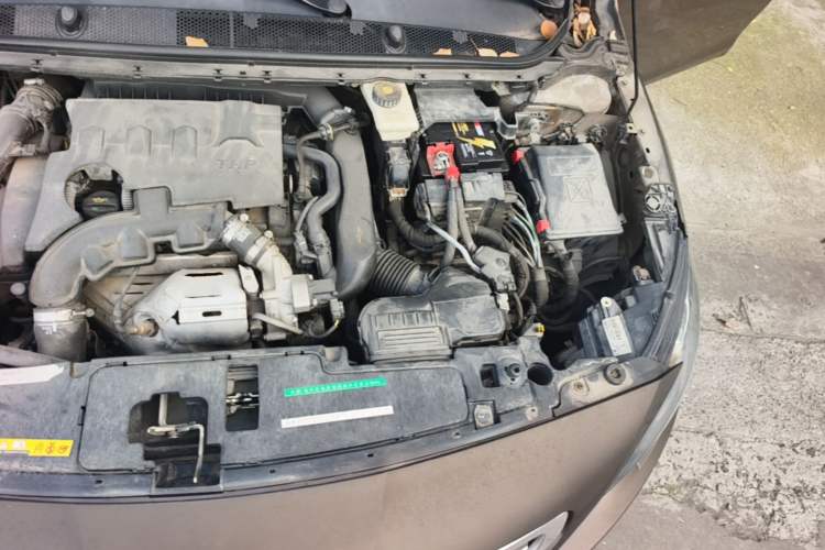 Used Peugeot 408 2016 1.6T Automatic Luxury Edition Engine Bay Left