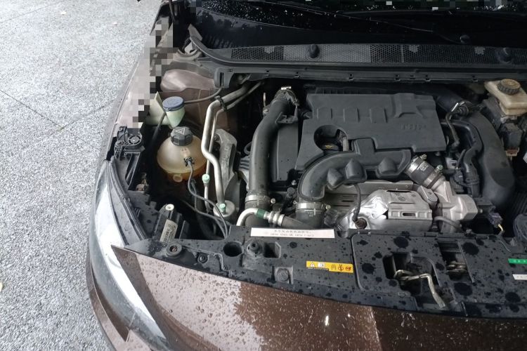 Used Peugeot 408 2016 1.6T Automatic Luxury Edition Engine Bay Right
