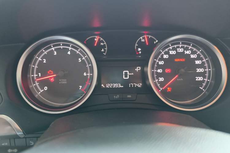 Used Peugeot 408 2016 1.6T Automatic Luxury Edition Instrument Cluster