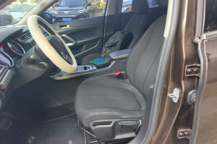 Used Peugeot 408 2016 1.6T Automatic Luxury Edition Left Front Seat
