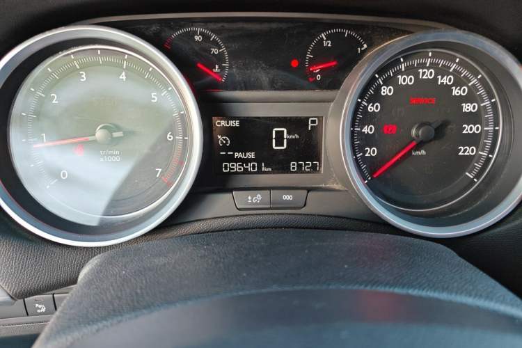 Used Peugeot 408 2016 1.6T Automatic Luxury Edition Odometer Close Up