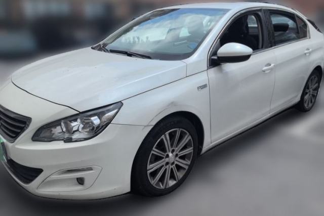 Ojetý Peugeot 408 2016 1.6T Automatic Luxury Edition