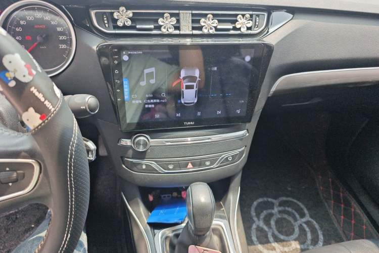 Used Peugeot 408 2016 1.6T Automatic Luxury Edition Audio And AC Panel