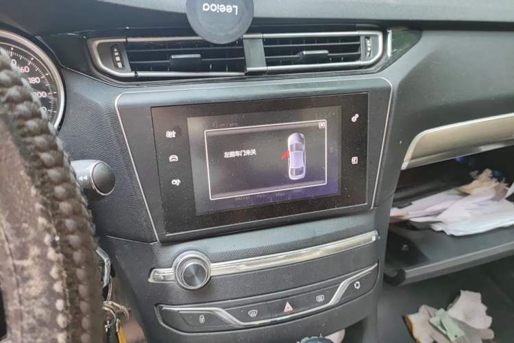 Used Peugeot 408 2016 1.6T Automatic Luxury Edition Audio And AC Panel