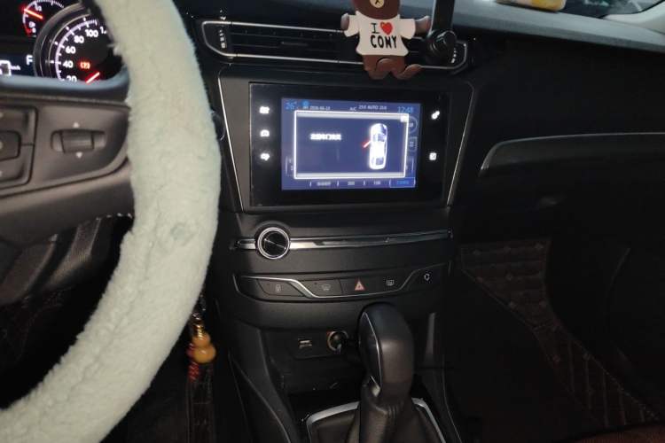 Used Peugeot 408 2016 1.6T Automatic Luxury Edition Audio And AC Panel