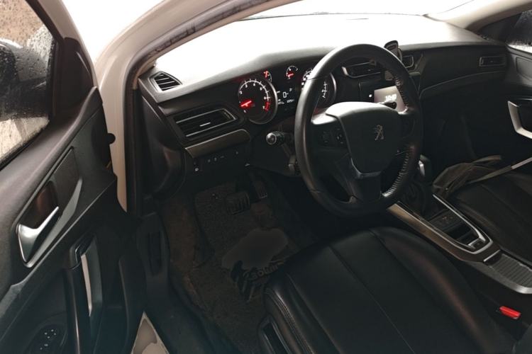 Used Peugeot 408 2016 1.6T Automatic Luxury Edition Driver Seat