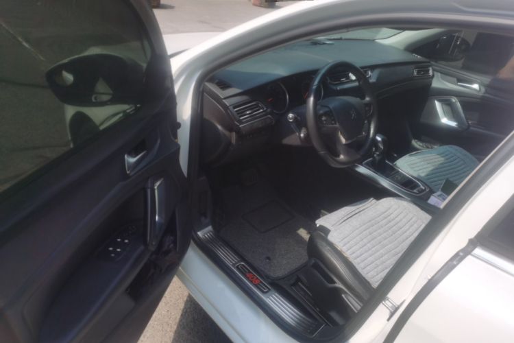 Used Peugeot 408 2016 1.6T Automatic Luxury Edition Driver Seat
