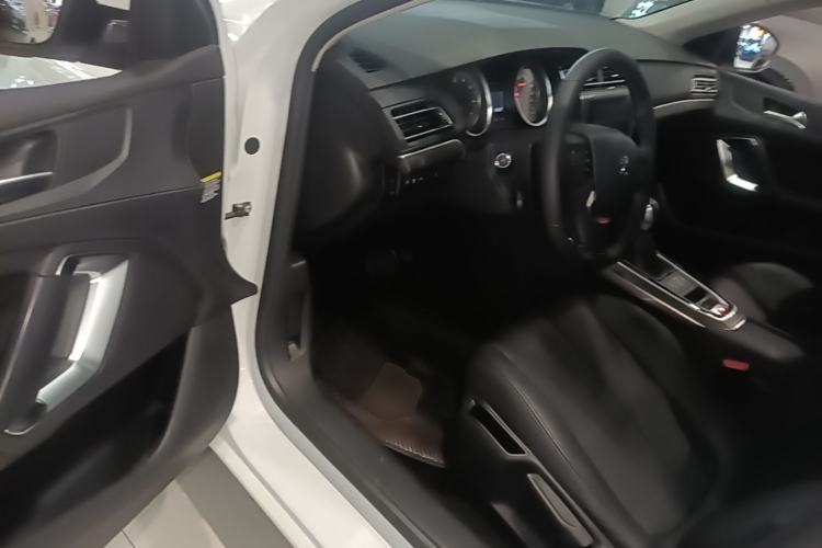 Used Peugeot 408 2016 1.6T Automatic Luxury Edition Driver Seat