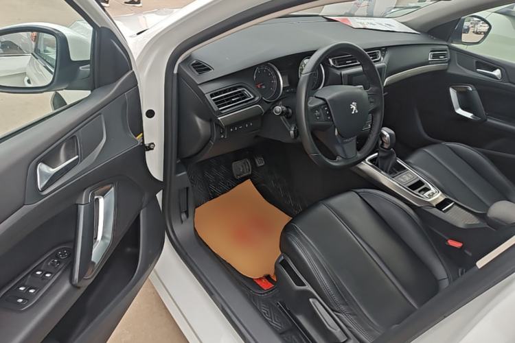 Used Peugeot 408 2016 1.6T Automatic Luxury Edition Driver Seat