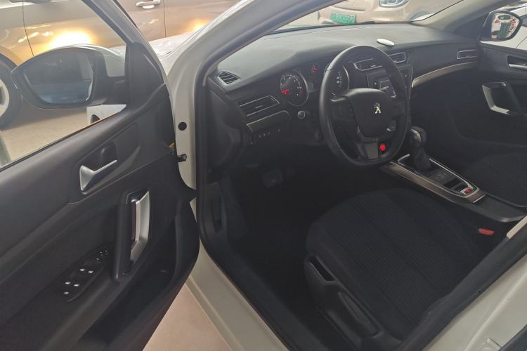 Used Peugeot 408 2016 1.6T Automatic Luxury Edition Driver Seat