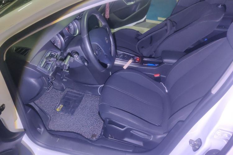 Used Peugeot 408 2016 1.6T Automatic Luxury Edition Driver Seat