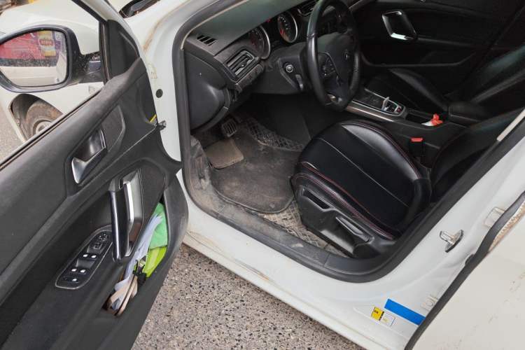 Used Peugeot 408 2016 1.6T Automatic Luxury Edition Driver Seat