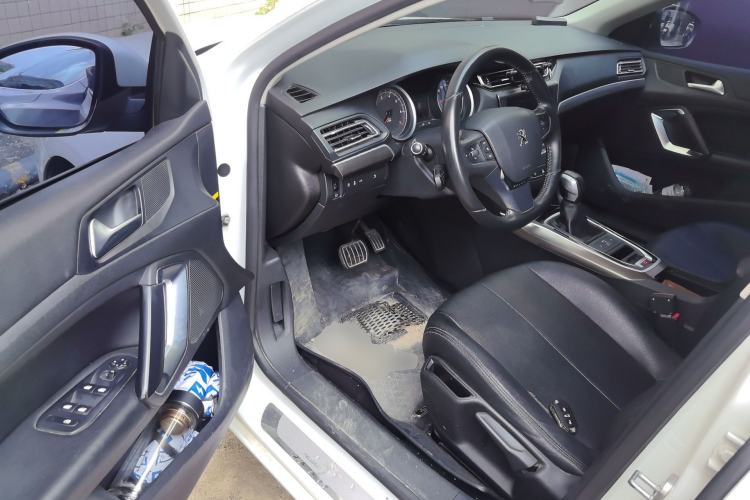 Used Peugeot 408 2016 1.6T Automatic Luxury Edition Driver Seat