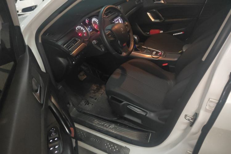 Used Peugeot 408 2016 1.6T Automatic Luxury Edition Driver Seat