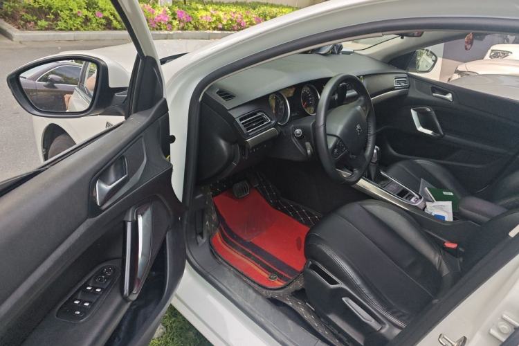 Used Peugeot 408 2016 1.6T Automatic Luxury Edition Driver Seat