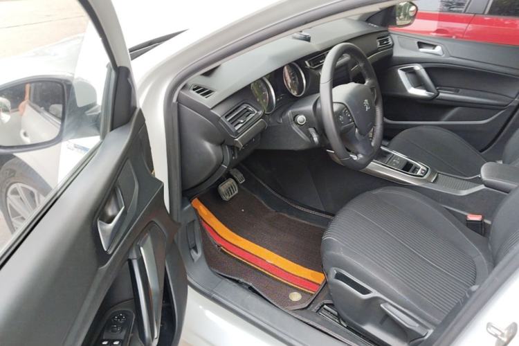 Used Peugeot 408 2016 1.6T Automatic Luxury Edition Driver Seat
