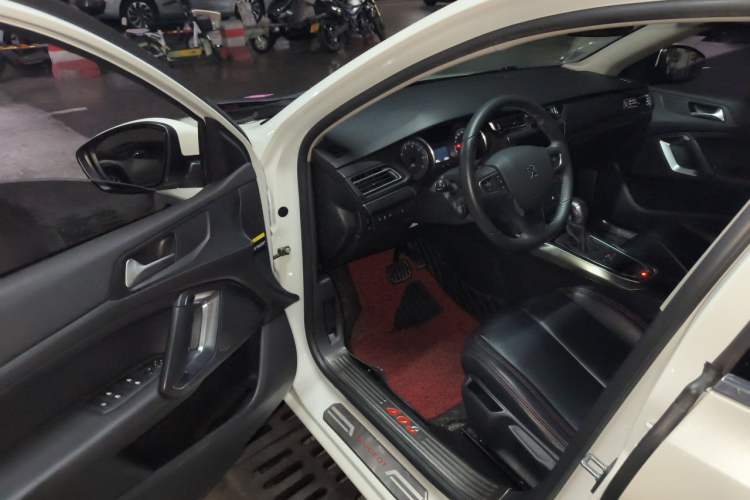 Used Peugeot 408 2016 1.6T Automatic Luxury Edition Driver Seat