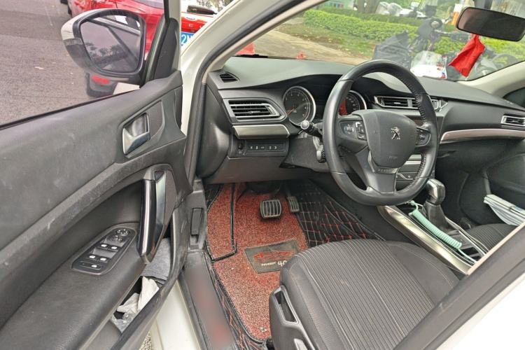 Used Peugeot 408 2016 1.6T Automatic Luxury Edition Driver Seat