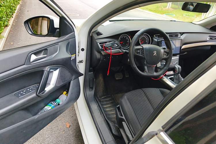 Used Peugeot 408 2016 1.6T Automatic Luxury Edition Driver Seat