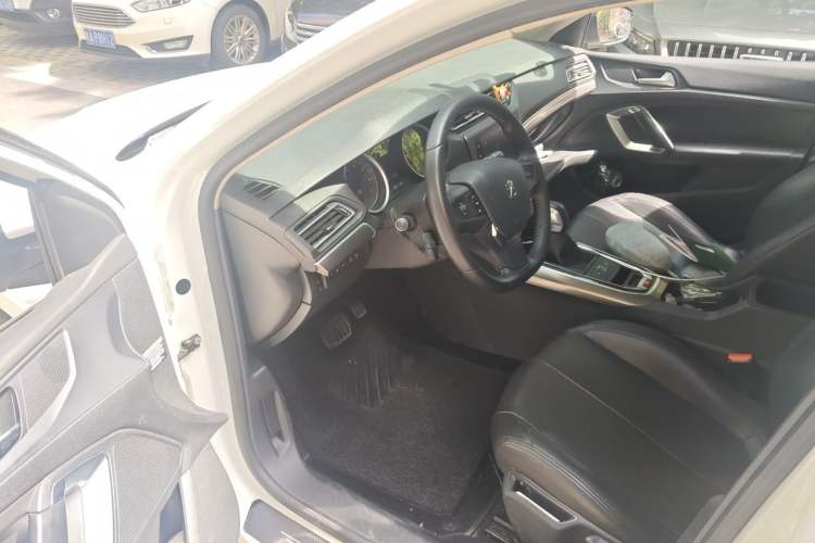 Used Peugeot 408 2016 1.6T Automatic Luxury Edition Driver Seat