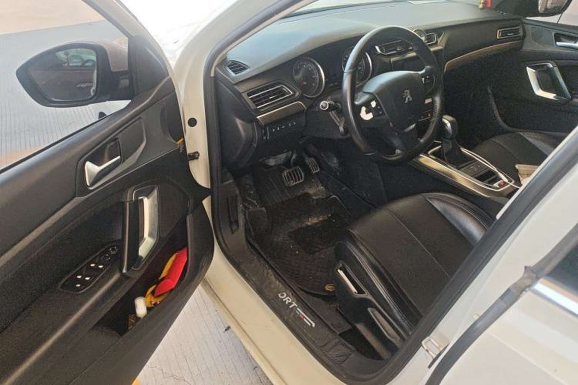 Used Peugeot 408 2016 1.6T Automatic Luxury Edition Driver Seat