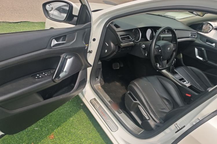 Used Peugeot 408 2016 1.6T Automatic Luxury Edition Driver Seat