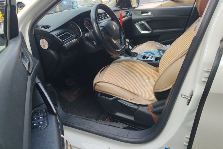 Used Peugeot 408 2016 1.6T Automatic Luxury Edition Driver Seat