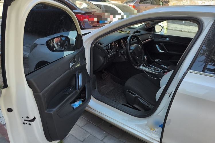Used Peugeot 408 2016 1.6T Automatic Luxury Edition Driver Seat