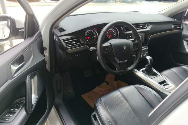 Used Peugeot 408 2016 1.6T Automatic Luxury Edition Driver Seat