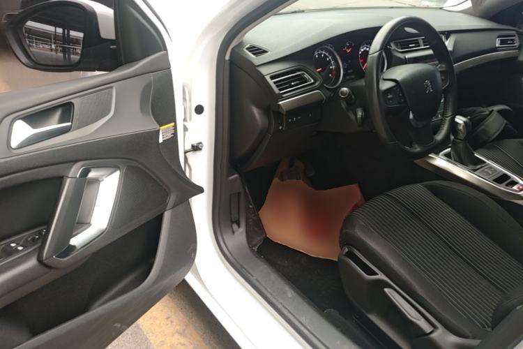 Used Peugeot 408 2016 1.6T Automatic Luxury Edition Driver Seat