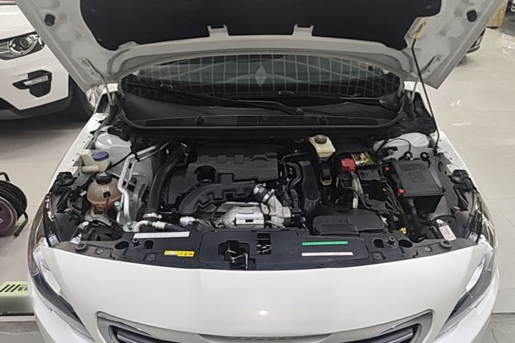 Used Peugeot 408 2016 1.6T Automatic Luxury Edition Engine Bay