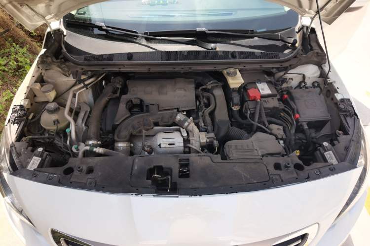 Used Peugeot 408 2016 1.6T Automatic Luxury Edition Engine Bay