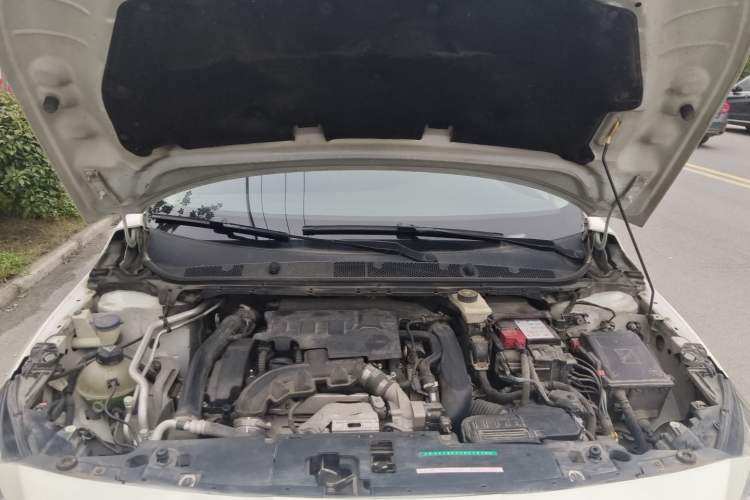 Used Peugeot 408 2016 1.6T Automatic Luxury Edition Engine Bay