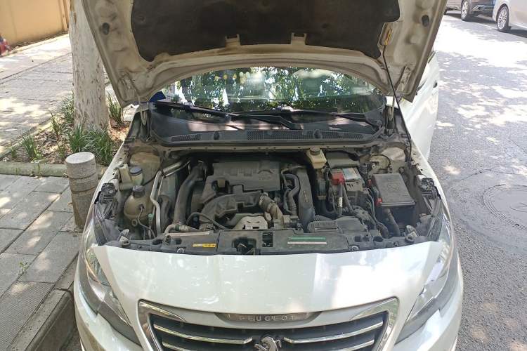 Used Peugeot 408 2016 1.6T Automatic Luxury Edition Engine Bay