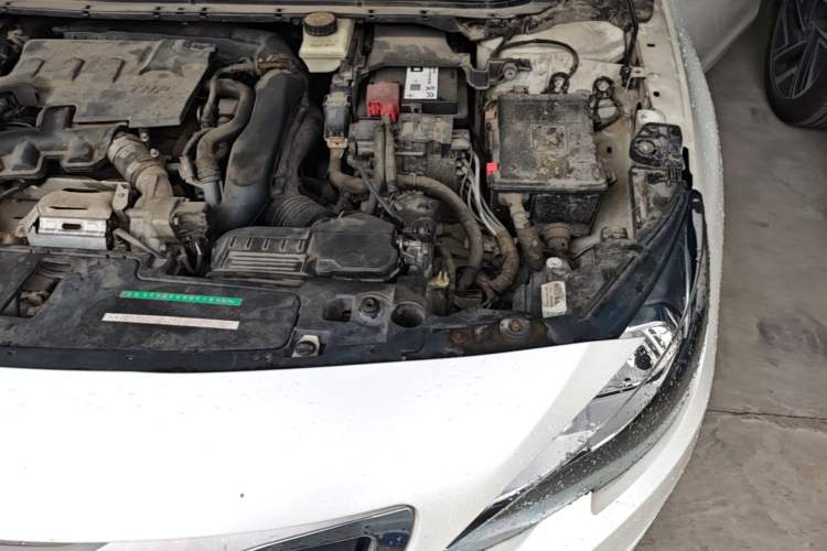 Used Peugeot 408 2016 1.6T Automatic Luxury Edition Engine Bay Left